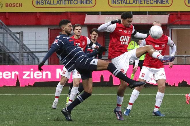 贡献了3次 贡献了3次