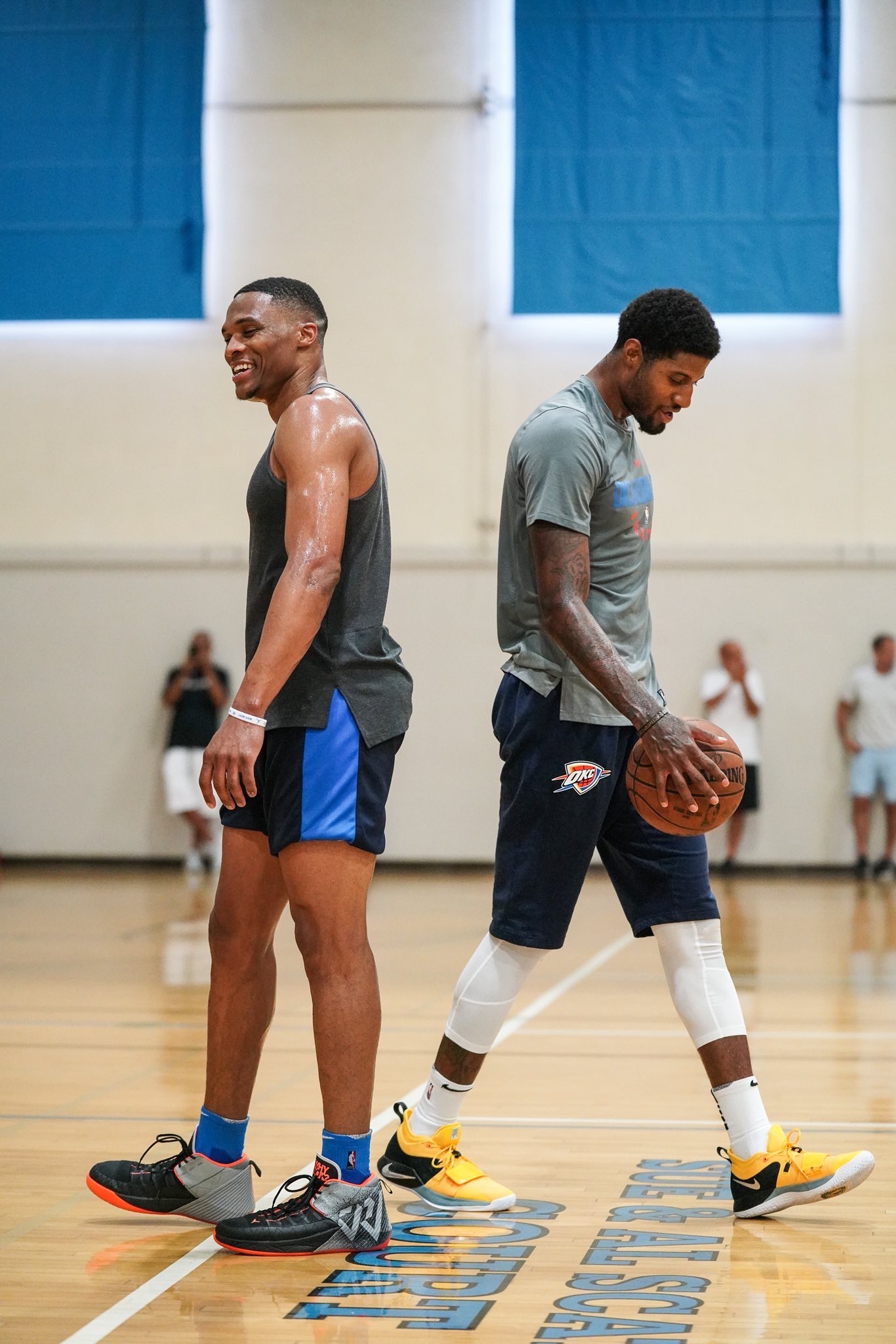 辞不换结构 辞不换结构